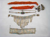 Appraisal: A mixed lot including a coral necklace A F a