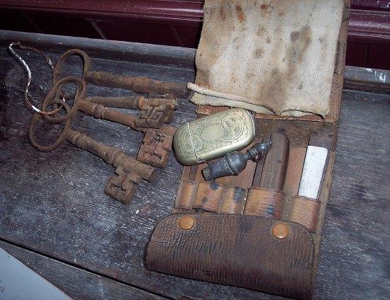 Appraisal: A small group of Victorian keys sundry cased tools and