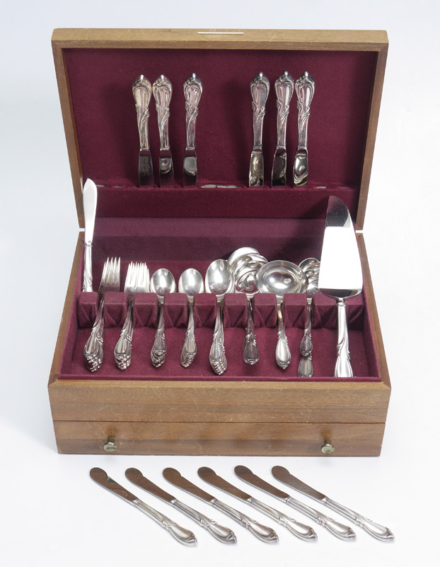 Appraisal: INTERNATIONAL RHAPSODY STERLING FLATWARE Approx pieces in the Rhapsody pattern