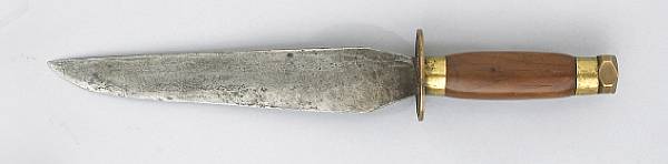 Appraisal: A Chinese fighting knife th century Heavy inch single edged