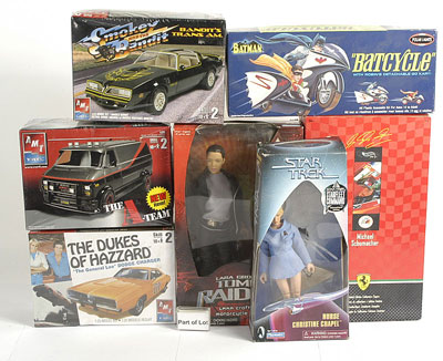 Appraisal: Assorted lot of plastic Kits and TV figures - including