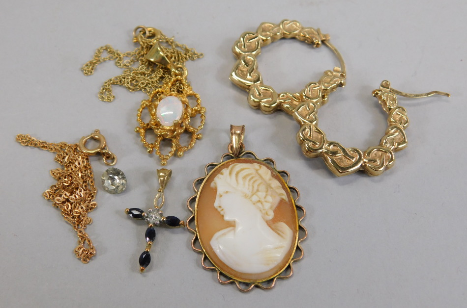 Appraisal: Various ct gold jewellery to include a pair of hoop