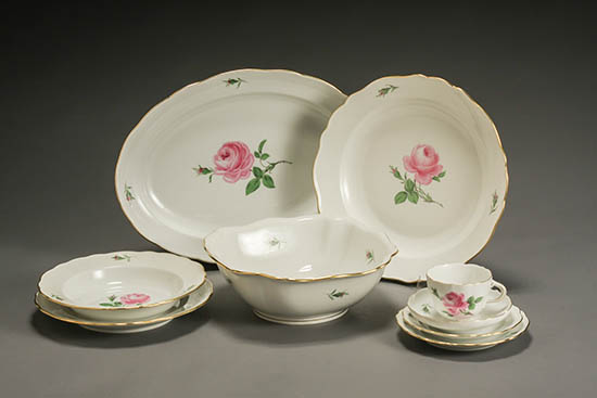 Appraisal: Meissen 'Pink Rose' Dinner Service First Half th Century Consisting