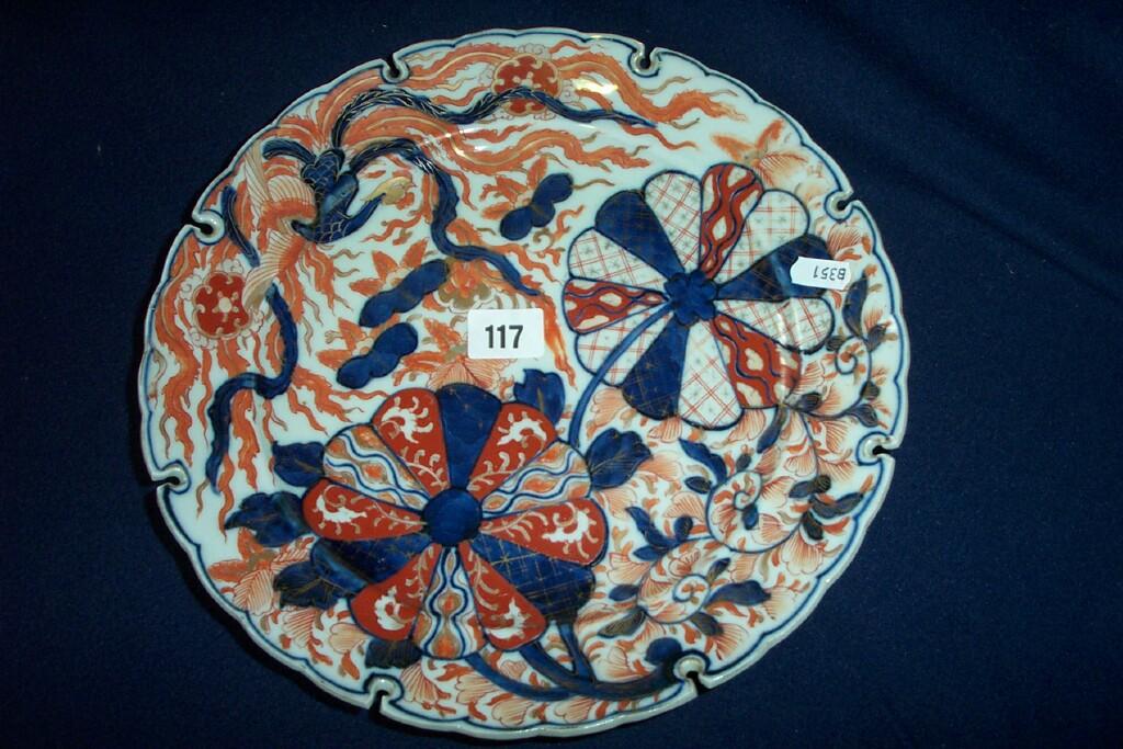 Appraisal: A th century Imari charger with shaped and notched rim