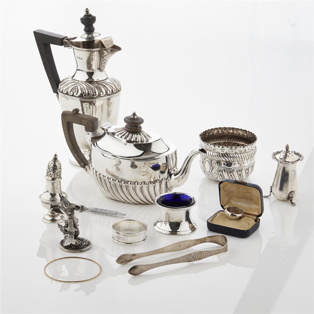 Appraisal: A collection of mixed silver including a teapot GH Sheffield