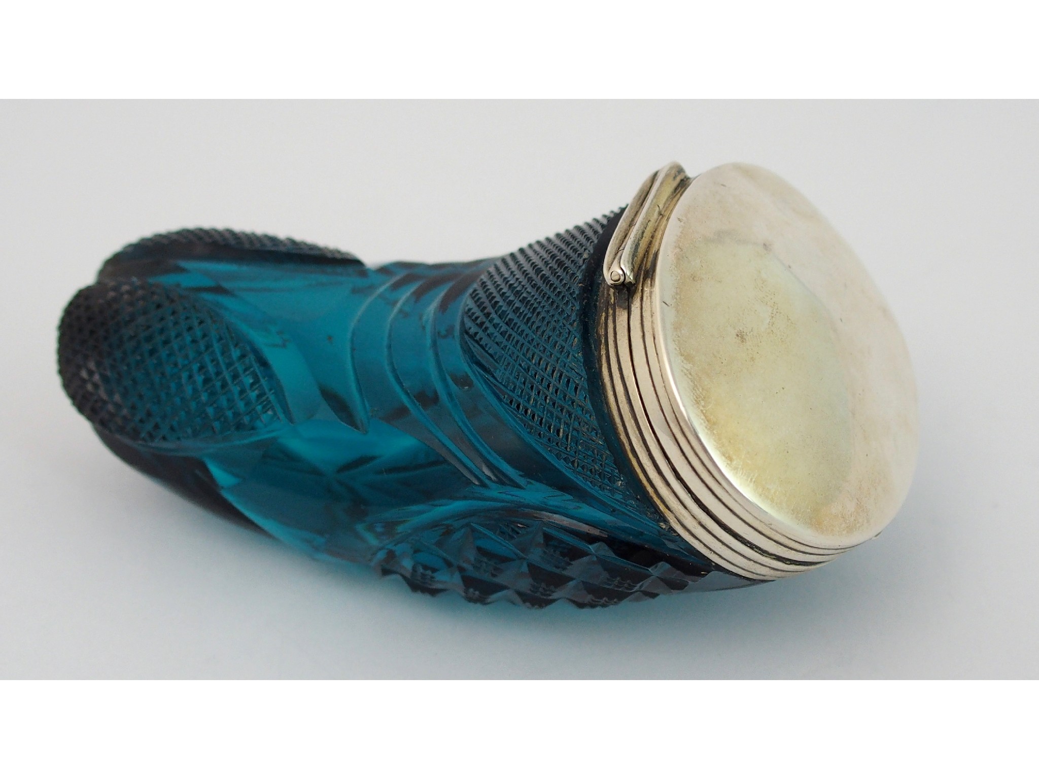 Appraisal: A Regency white metal mounted snuff mull circa the petrol