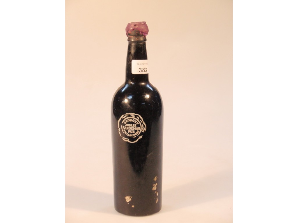 Appraisal: A bottle of Sandeman George V vintage port