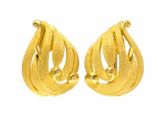 Appraisal: A Pair of Karat Yellow Gold Textured Earclips having an