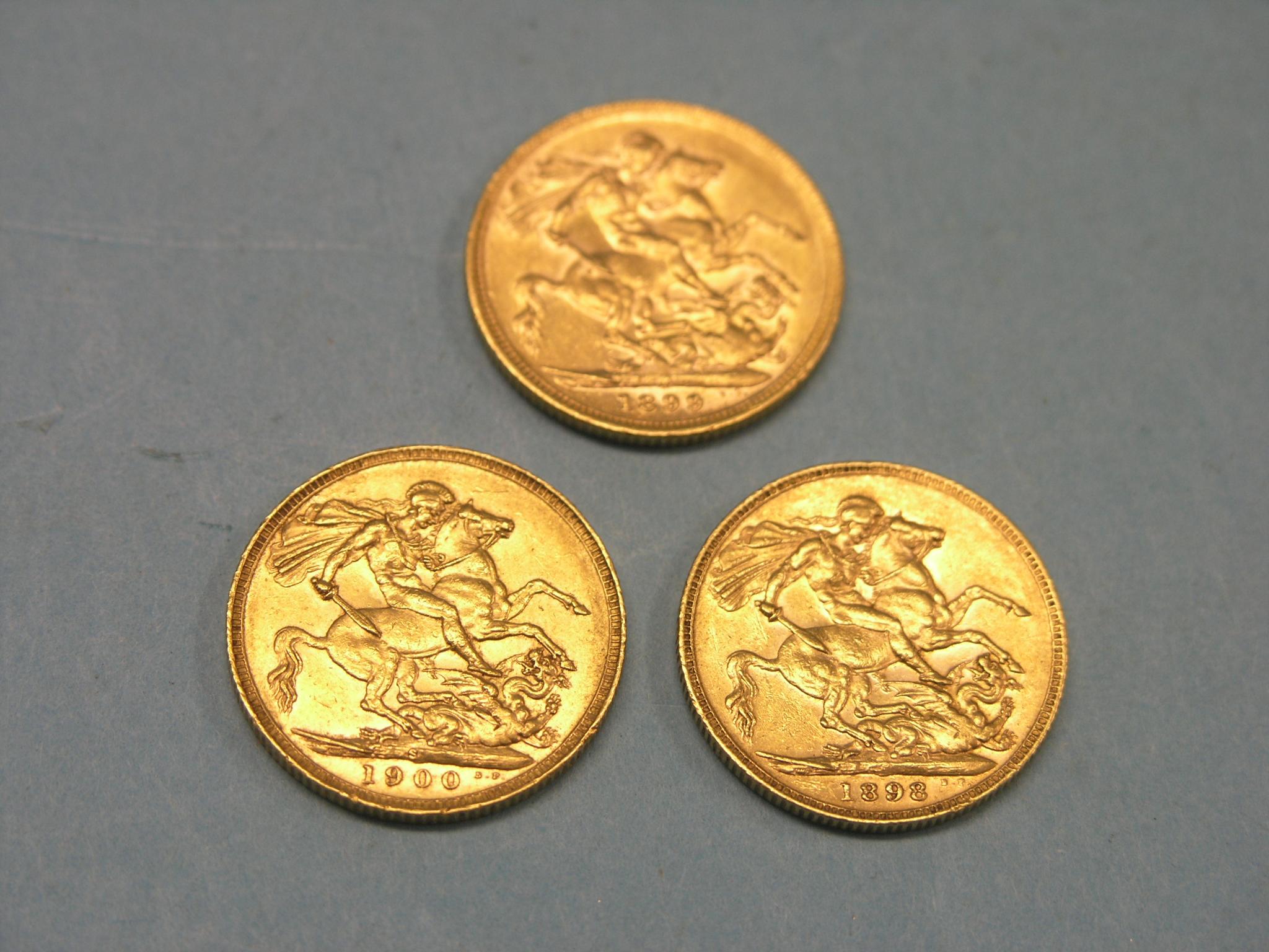 Appraisal: Three Victorian gold Sovereigns includes Melbourne and Sydney mints