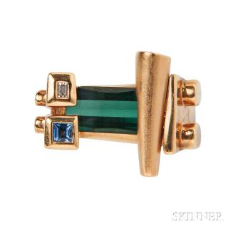 Appraisal: kt Gold and Tourmaline Ring set with a fancy-cut green