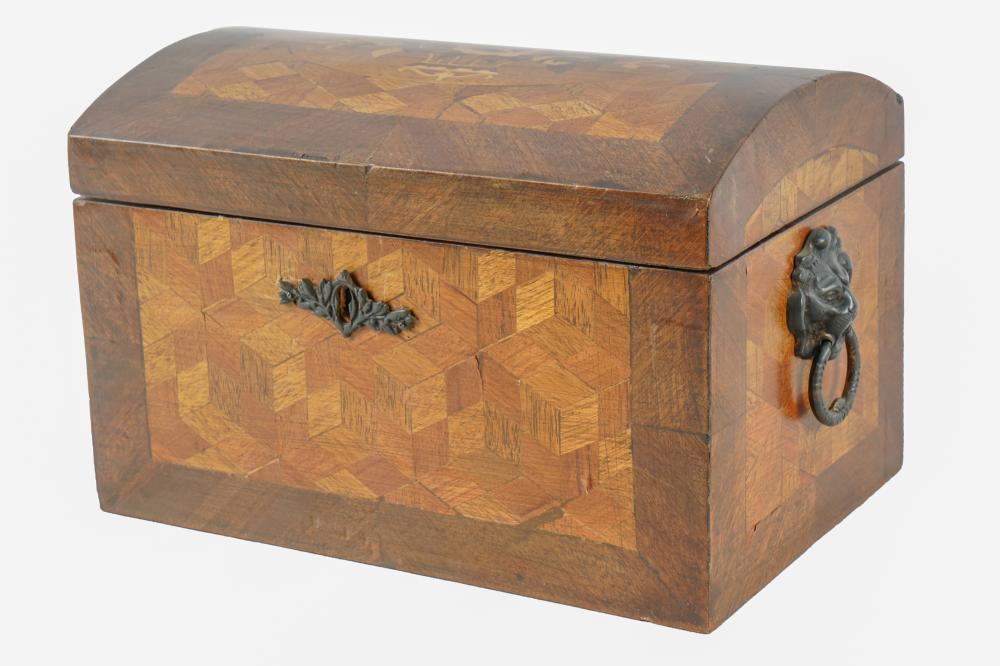 Appraisal: MARQUETRY PARQUETRY INLAID BOXthe domed hinged lid inlaid with a