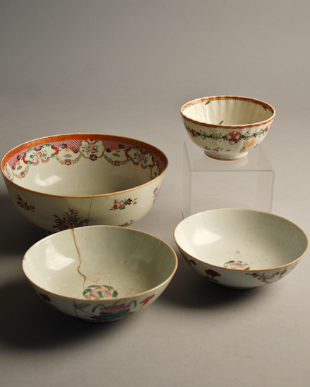 Appraisal: Four Chinese Export Bowls a small Lowestoft bowl with fluted