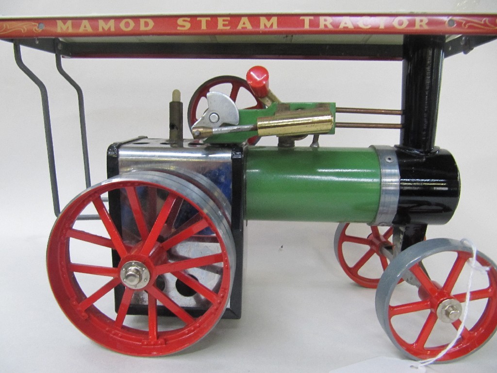 Appraisal: Mamod model steam tractor in original box