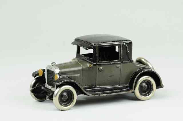 Appraisal: ARCADE CHEVY CAST IRON TOY COUPE Cast iron done in