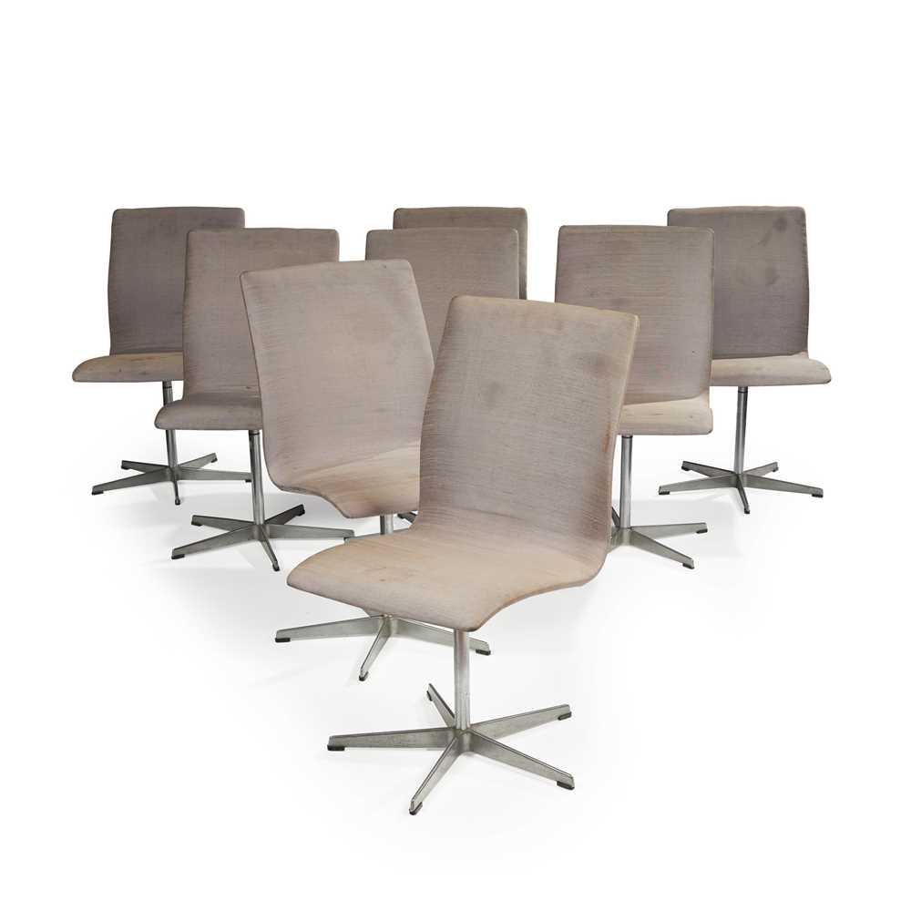 Appraisal: ARNE JACOBSEN - FOR FRITZ HANSEN SET OF EIGHT 'OXFORD'