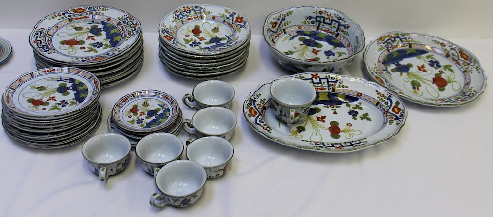 Appraisal: Grouping of Faence 'Imari Style Porcelain To inc x plates