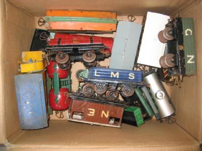 Appraisal: Fifteen playworn goods trucks by Hornby with snow plough tank