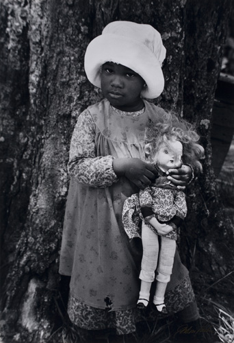 Appraisal: PARKS GORDON - Young child with doll from the film