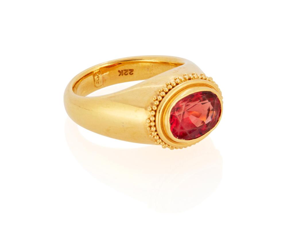 Appraisal: A NATURAL ORANGY RED SPINEL RINGA natural orangy red spinel