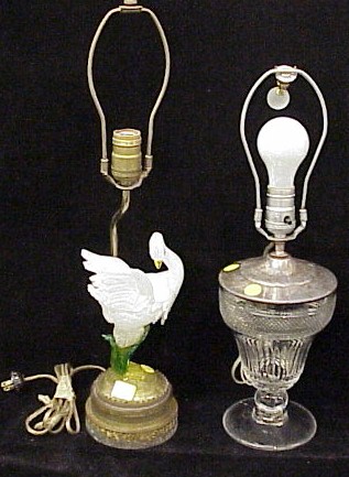 Appraisal: Glass swan possibly Murano now mounted as a lamp along