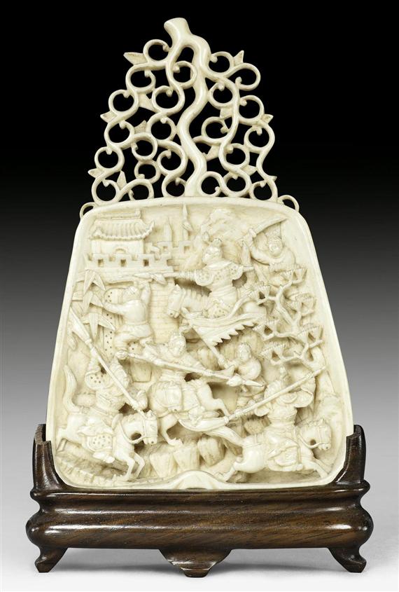 Appraisal: AN IVORY CARVING IN THE SHAPE OF A GOURD WITH