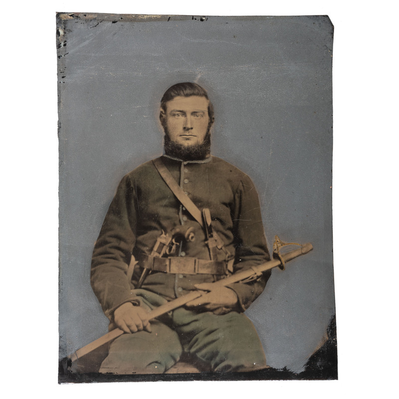 Appraisal: CIVIL WAR Full plate tintype of a heavily armed Union