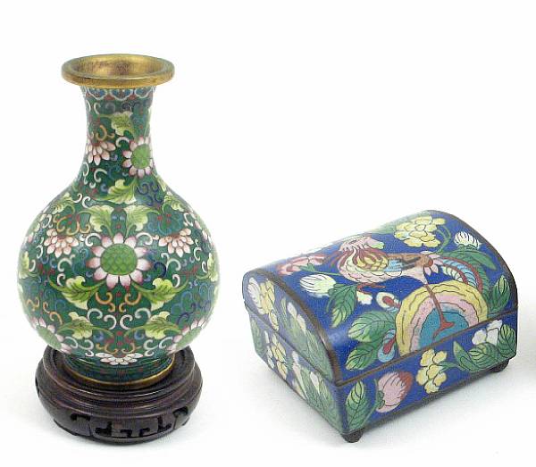 Appraisal: A group of Chinese cloisonne items comprising a pair of