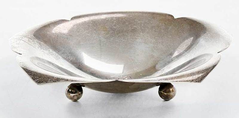 Appraisal: Tiffany Sterling Bowl American - floral form inscribed on base