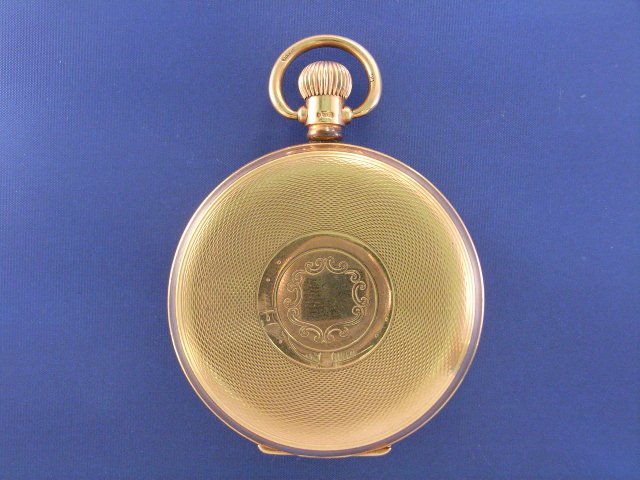 Appraisal: A Waltham USA ct gold hunter pocket watch gms with