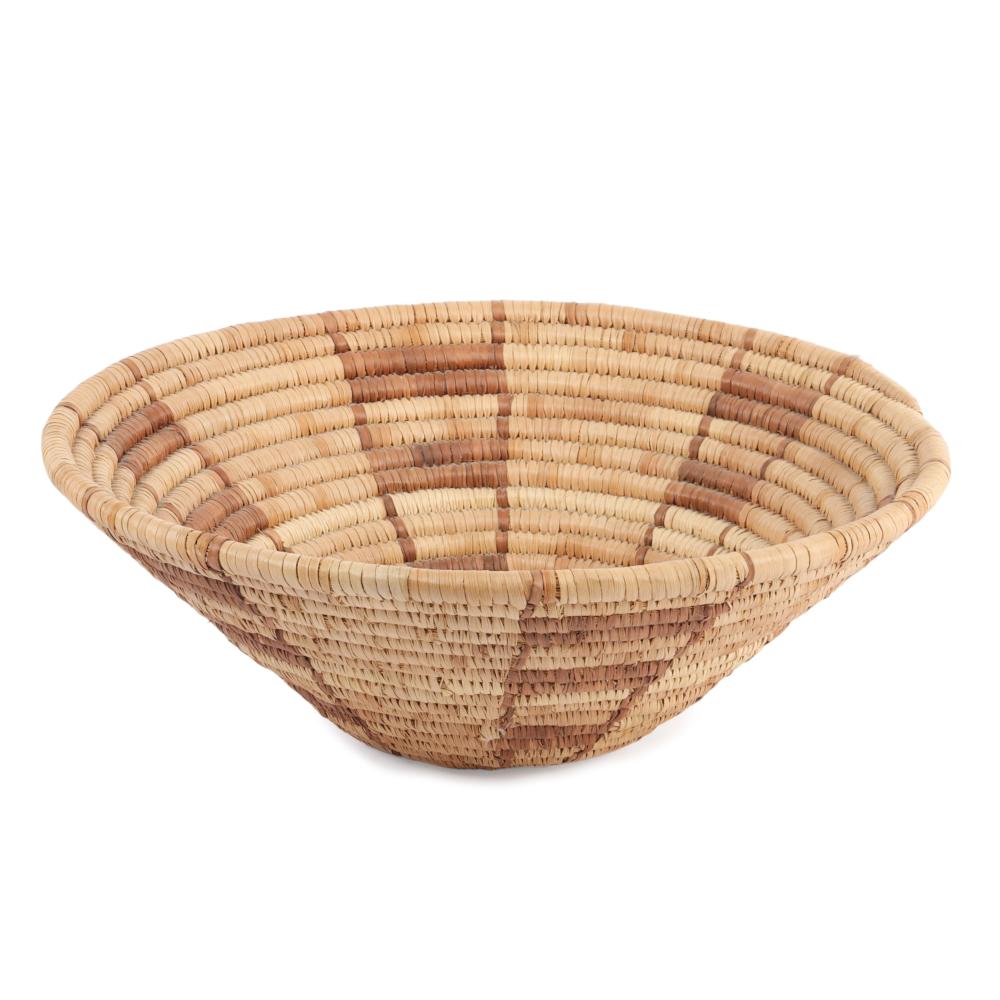 Appraisal: NAVAJO NATIVE AMERICAN INDIAN WOVEN COIL BASKET X Navajo Native