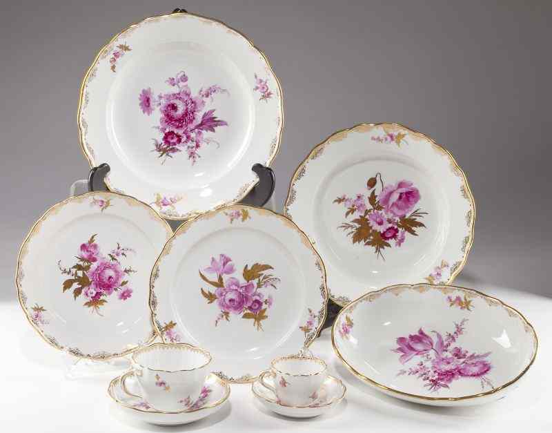 Appraisal: Large Meissen Porcelain Dinner Serviceeach individually hand-painted with floral sprays