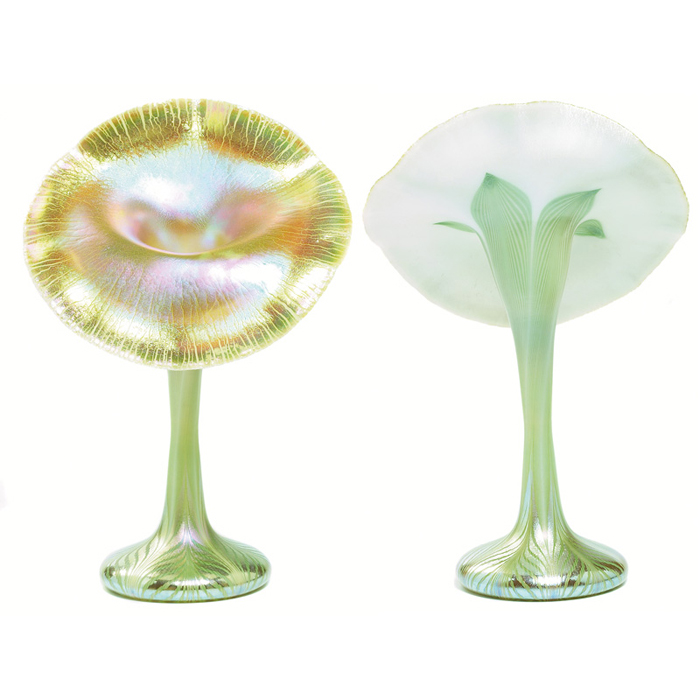 Appraisal: Fine Quezal vase jack-in-the-pulpit form in gold iridescent glass with