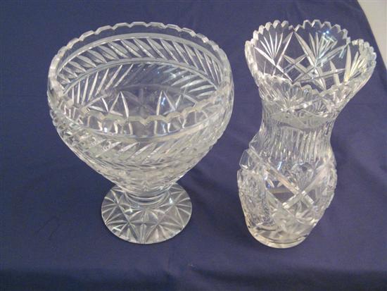 Appraisal: Twentieth century cut glass bowl on round foot diameter high