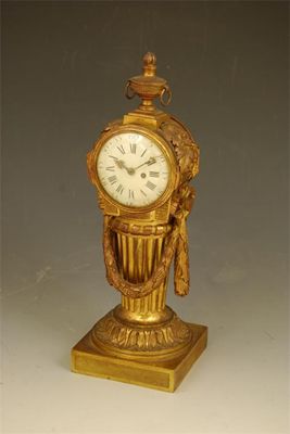 Appraisal: A th century French mantel clock with a platform cylinder