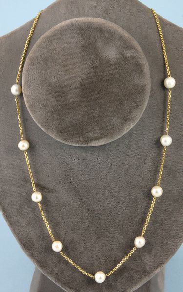 Appraisal: Cultured pearl necklace with k yellow gold clasp mm pearls