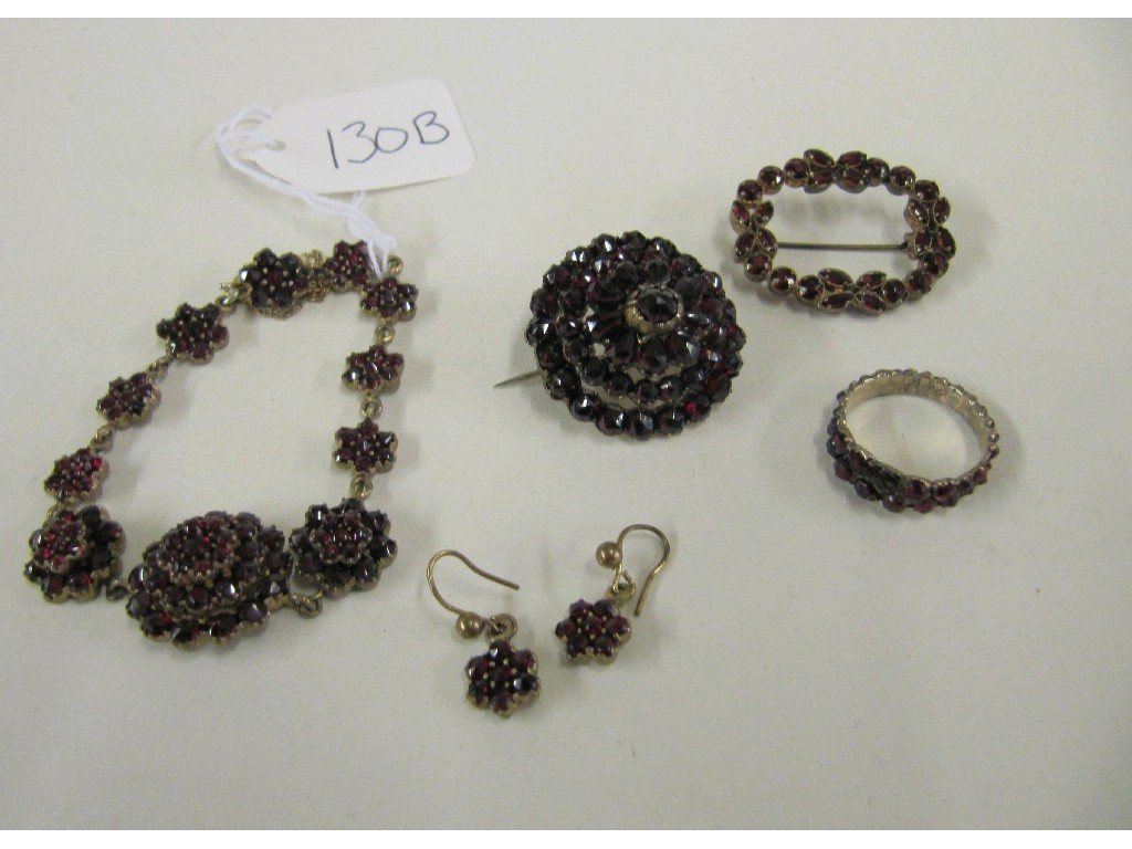 Appraisal: Lot of 's garnet cluster jewellery to include two brooches