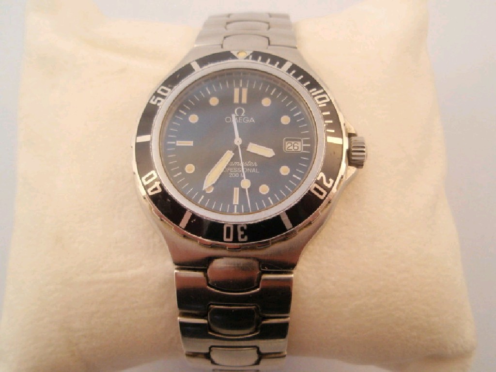 Appraisal: An Omega stainless steel Seamaster Professional m wristwatch with box