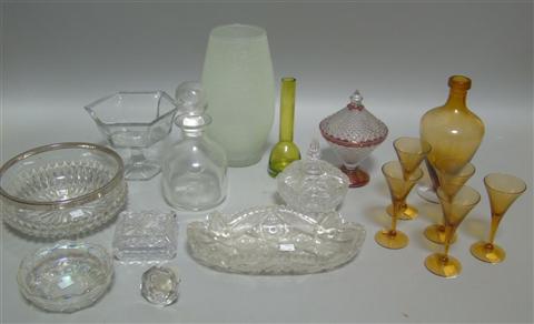 Appraisal: GROUP OF MISCELLANEOUS GLASSWARE AND BOOKENDS Including a circular cut