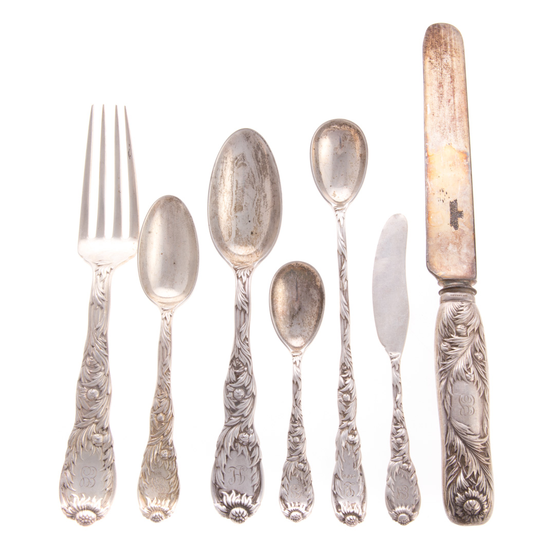 Appraisal: Tiffany Chrysanthemum sterling -pc flatware comprising knives stainless blunt blades