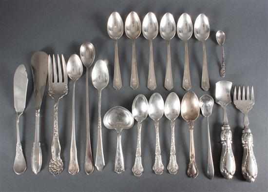 Appraisal: Seventeen assorted American sterling silver flatware and serving pieces by