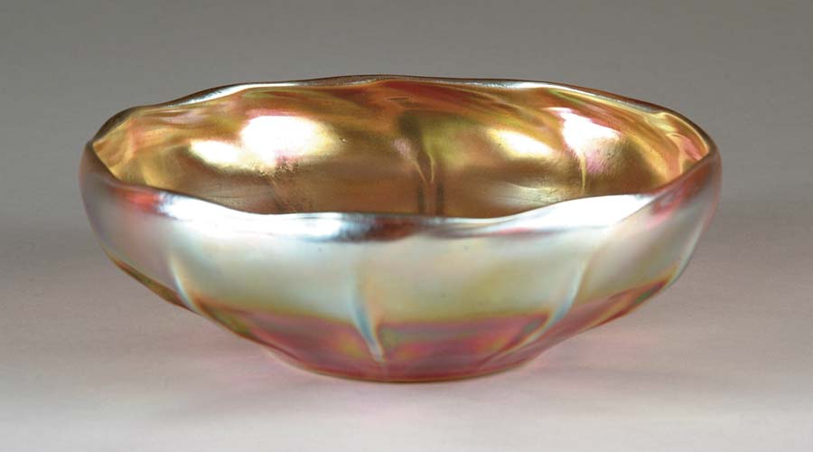 Appraisal: TIFFANY GOLD FAVRILE BOWL Outstanding large Tiffany bowl has heavily