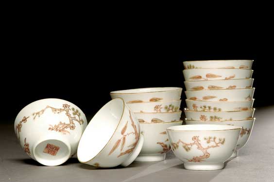 Appraisal: GUANGXU PORCELAIN WINE CUPS Set of fourteen antique Chinese Guangxu