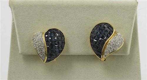 Appraisal: BRILLIANT-CUT DIAMOND AND SAPPHIRE CLIP EARRINGS Yellow gold Elegant decorative