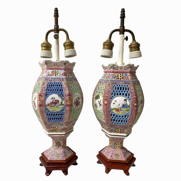 Appraisal: Pair Of Chinese Porcelain Lamps Pair Of th Century Chinese