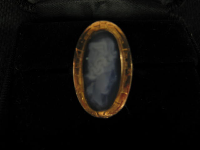 Appraisal: Victorian Cameo Ring hardstone portrait of a lady in k