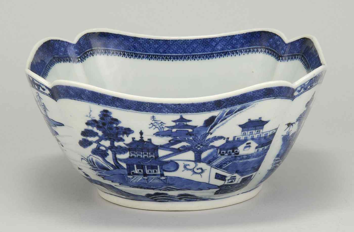 Appraisal: CHINESE EXPORT BLUE AND WHITE NANKING PORCELAIN SQUARE BOWL th