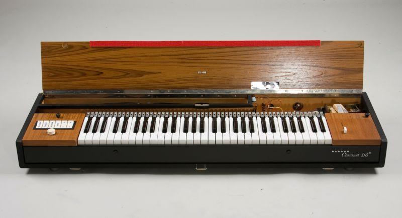 Appraisal: Vintage Hohner D Electric Clavinet black carrying case input jack