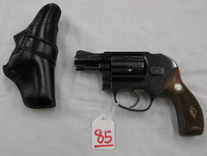 Appraisal: SMITH WESSON MODEL AIRWEIGHT DOUBLE ACTION REVOLVER special caliber solid