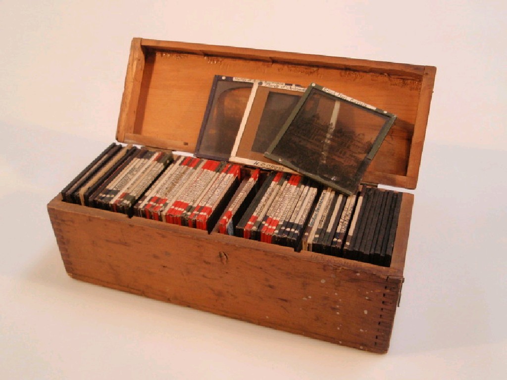 Appraisal: A quantity of glass Magic Lantern slides topographical including London