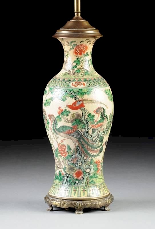 Appraisal: A CHINESE FAMILLE VERTE PORCELAIN VASE MOUNTED AS A LAMP